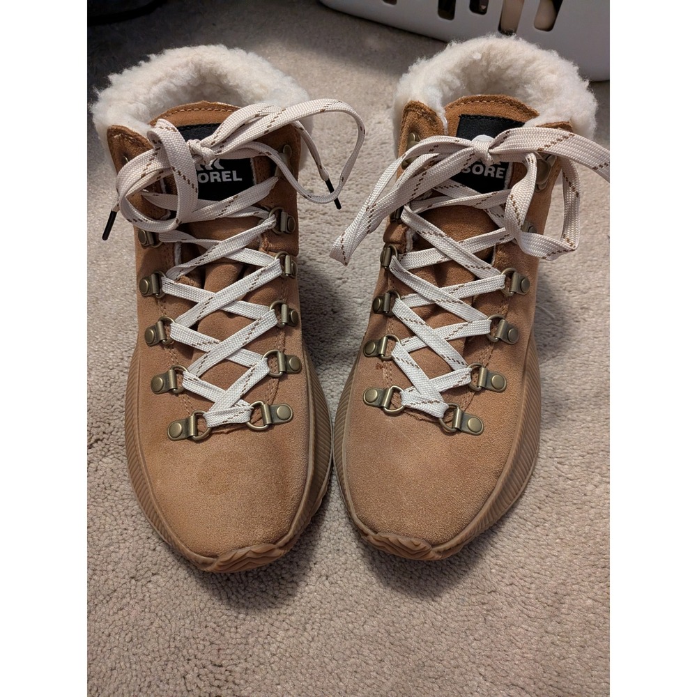 Sorel Out N About III Conquest Tan‎ Suede Waterproof Boots Women 7 Outsole